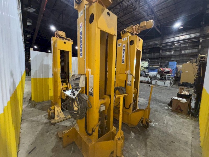 (4) 20 TON (160,000 LBS TOTAL) RAILQUIP / NEUERO HEAVY DUTY MOBILE VERTICAL LIFT JACKS: YOBRO #24229