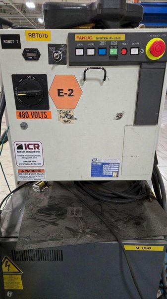 FANUC M-16IB/20 + R-J3IB ROBOT ARM AND CONTROL PANEL USED