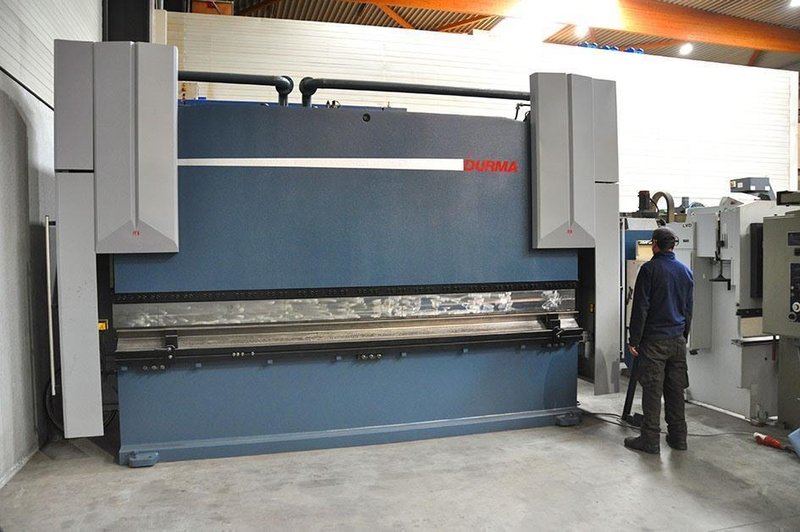 Durma - AD-S 320 ton x 4100 mm CNC