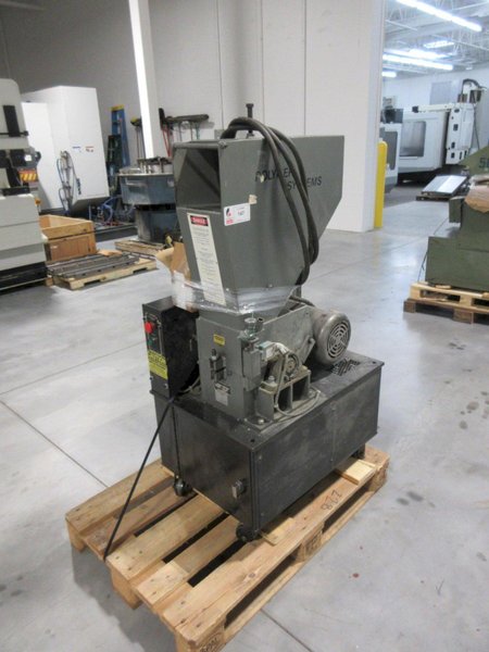 Polymer Systems 68SPL Plastic Grinder, 5" x 8" Cutting Chamber- Auction Item
