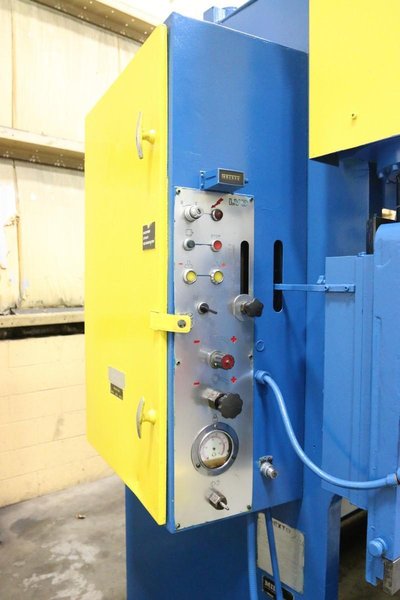 110 TON X 8' PEXTO HYDRAULIC BRAKE: STOCK #65553