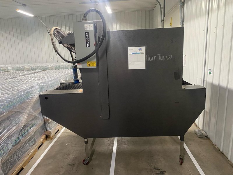 Norland International Shrink Pack HT5000 Automatic Multi-Function Shrink Wrapping System with Heat Tunnel