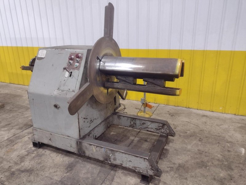 6,000 LBS X 36" AMERICAN MODEL #1000 MOTORIZED COIL REEL UNCOILER: YOBRO #24888