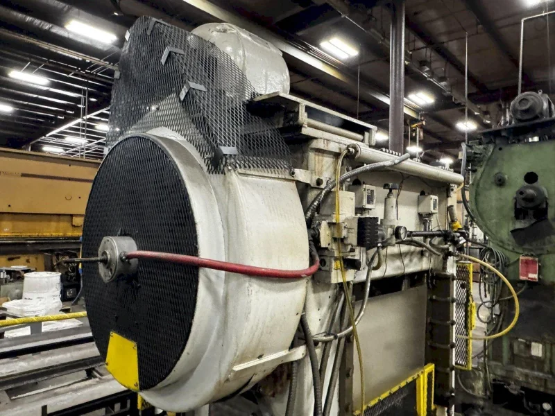 40 TON L&amp;J STRAIGHT SIDE PRESS: YOBRO #23910