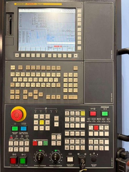 Doosan DNM 350/5AX 5-Axis CNC Vertical Machining Center – 2017 Mill