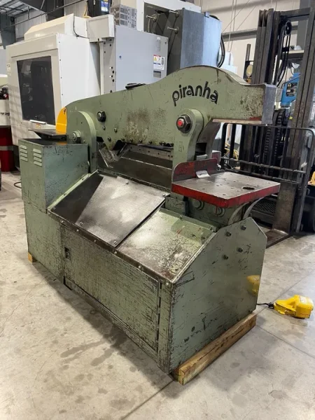 PIRANHA P-90  90 Ton Hydraulic Ironworker 1994’ USA 7118