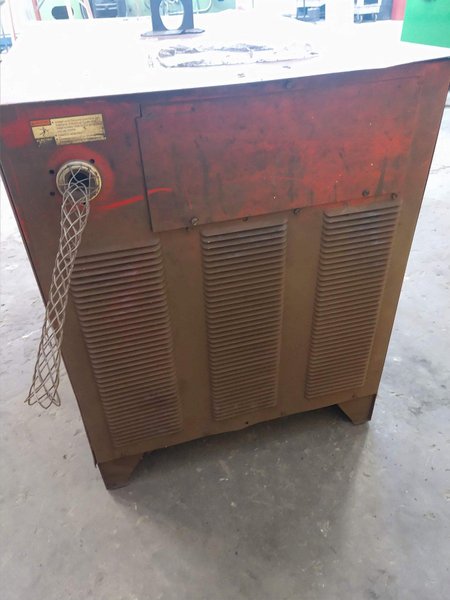 400 AMP LINCOLN ELECTRIC IDEALARC DC-400 WELDER: STOCK #14079