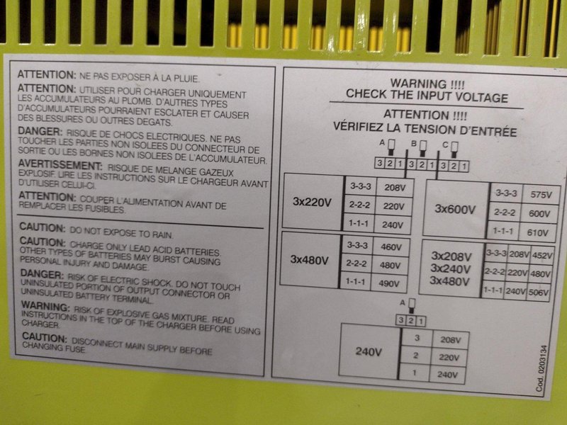2 KVA TOTAL LIFT MODEL #TL24 BATTERY CHARGER: YOBRO #25697