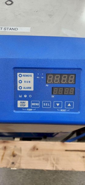 SMC HRS303-AN-20 THERMO CHILLER USED