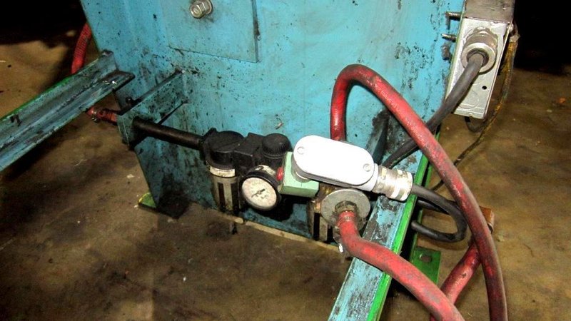 Lubow WBR-1 Wire Bender