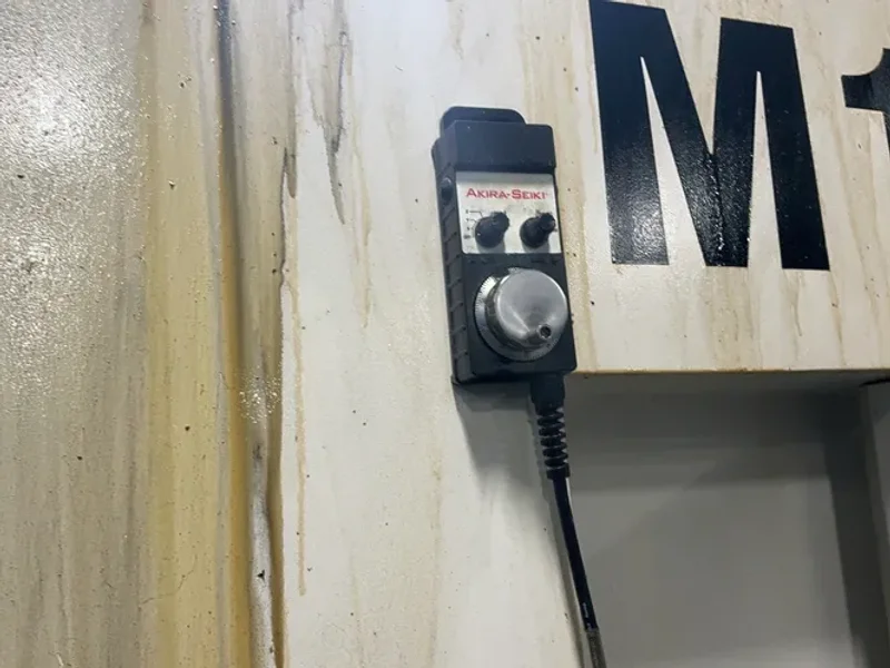 AKIRA-SEIKI 16” X 28” CNC VMC  -  RMV700APC