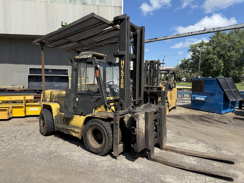 15,500 LBS HYSTER MODEL #H155 XL2 YARD FORKLIFT: STOCK #23610