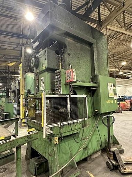 200 TON STAMTEC MODEL #G1-200 (NEW 2000) GAP FRAME PRESS