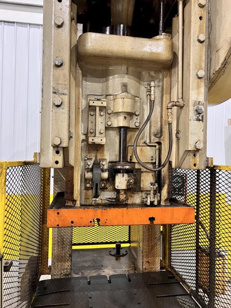 110 TON  MINSTER MODEL #G1-110 GAP FRAME PRESS, 8&quot; STROKE: STOCK 21250