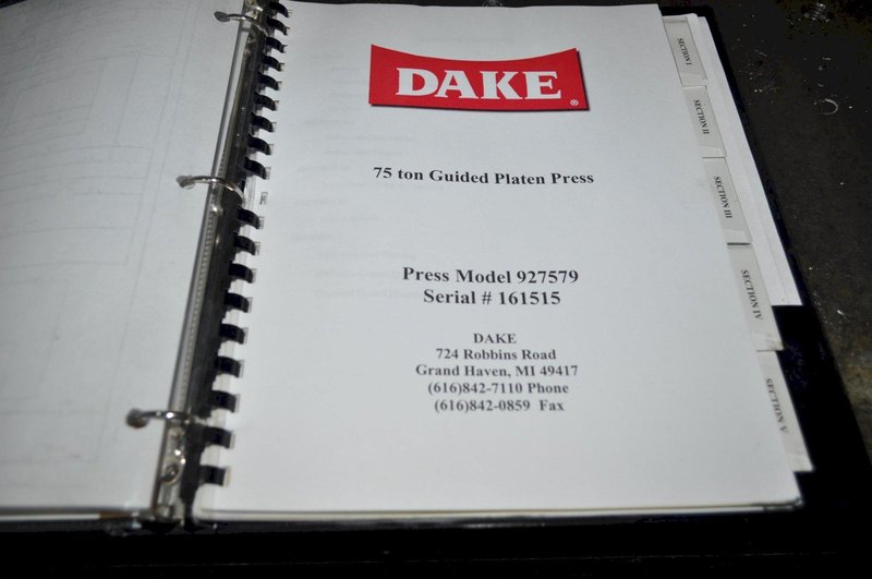 75 TON DAKE 4 POST HYDRAULIC PRESS