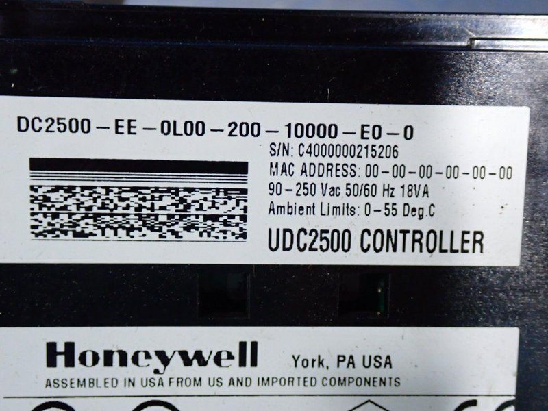 HONEYWELL ELECTRONIC THERMOSTAT  -  DC2500-EE0L00-200-10000-E0-0