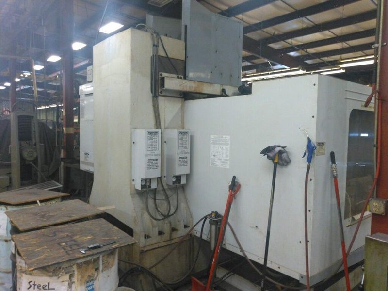 Haas VF-8 VMC, 1999- Chip Auger, Rigid Tapping, Programable Coolant Nozzle