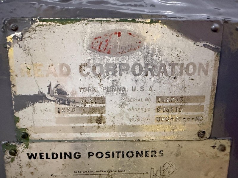 3,000 LBS READCO - UNIQUE MODEL #UPC-30-6 MC POWERED WELDING POSITIONER: YOBRO #25846