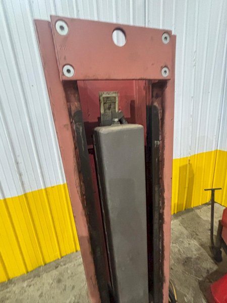 (4) 15,000 LBS ROTARY MODEL #HP415-100 HEAVY DUTY MOBILE COLUMN LIFT JACKS: YOBRO #24470