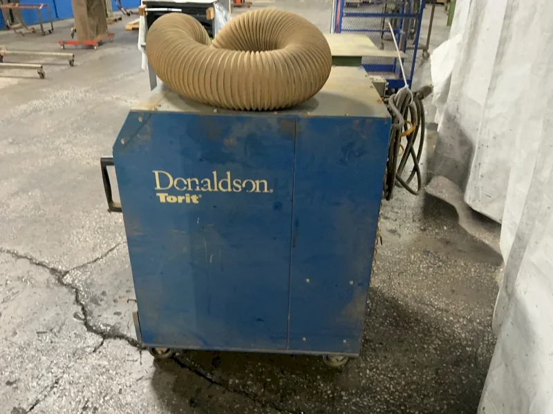 DONALDSON DUST COLLECTOR  -  EZ TRUNK