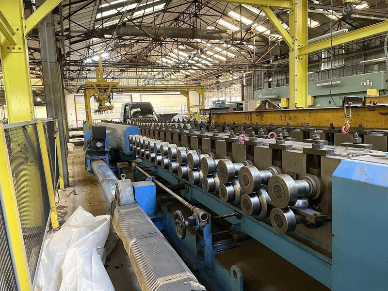 CBM - sandwich panel line / Manni &amp; Cannon