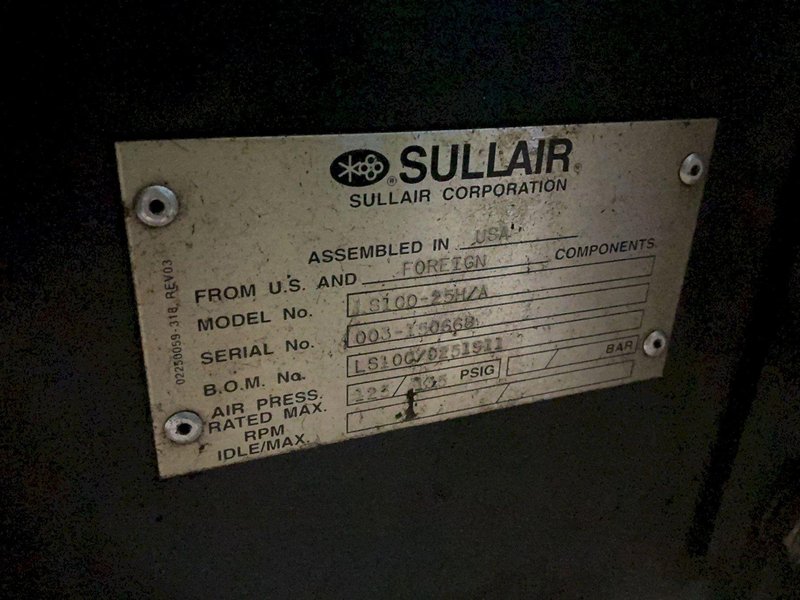 SULLAIR 25 HP AIR COMPRESSOR  -  LS-100-25H/A