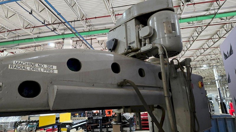 FOSDICK SENSITIVE 4FT RADIAL ARM DRILL 3HP 225V  USED
