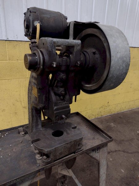 1 TON PERKINS MODEL #254-34 BENCH TOP GAP STAMPING PRESS: STOCK #18066