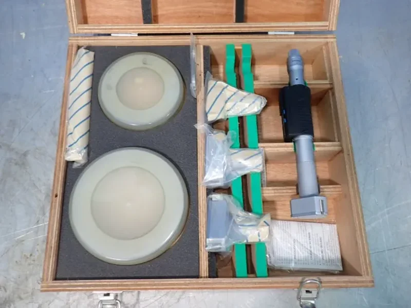 Mitutoyo Digimatic Tri-micrometer Set