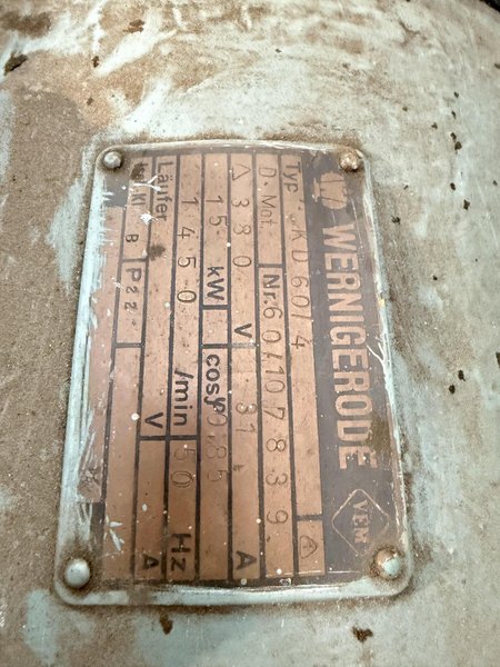 36" X 168" NILES N6/4000 HEAVY DUTY ENGINE LATHE. STOCK #1215225