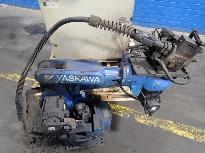 MOTOMAN / YASKAWA ELECTRIC 1.5KVA ROBOT  -  MH6