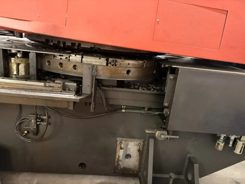 Amada VIPROS 357 CNC Punch Press – 30 Ton – 56 Station – Heavy Duty