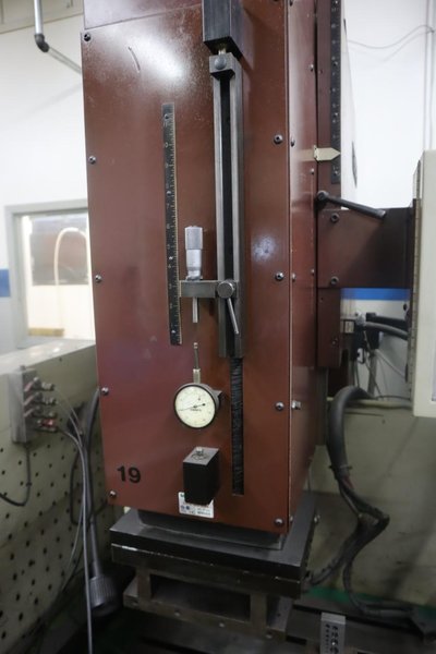 Hansvedt Master Manual Sinker EDM, H-Pulse Power Supply, Anilam DRO- Auction Item