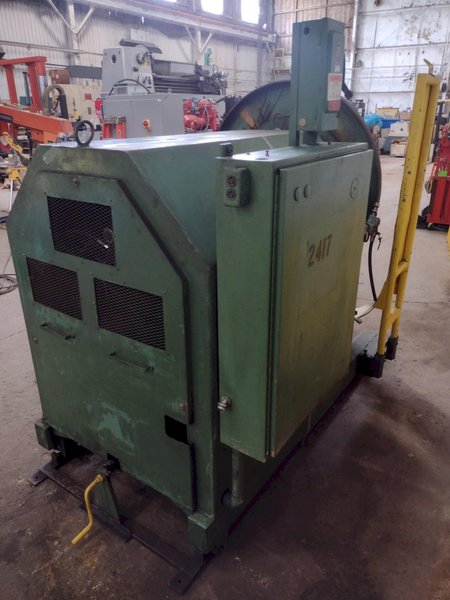 10,000 LB X 30&quot; SESCO MODEL 55-387 MOTORIZED COIL REEL UNCOILER: STOCK #18543