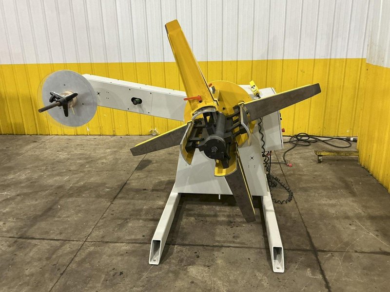 4,500 LB X 24" PA INDUSTRIES MODEL #SRA4524 MOTORIZED UNCOILER COIL REEL : YOBRO #25103