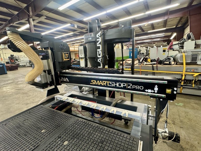 Laguna Tools SmartShop II MCNC SS2-2 5’ x 10’ CNC Router, 2024 – 11 HP HSD Spindle, 8-Tool ATC &amp; 10 HP Vacuum Pump