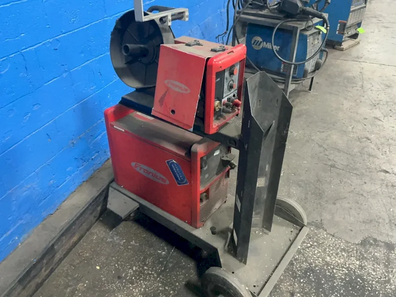 FRONIUS 400 A WELDER   -  VR4000
