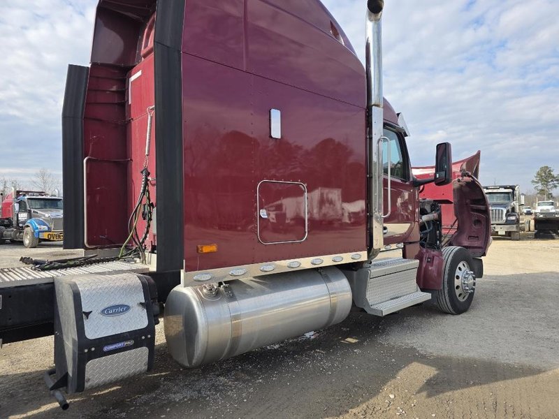 2022 Peterbilt 567 804181
