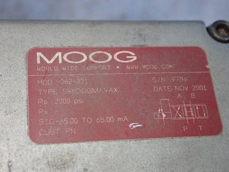 MOOG VALVE  -  062-321