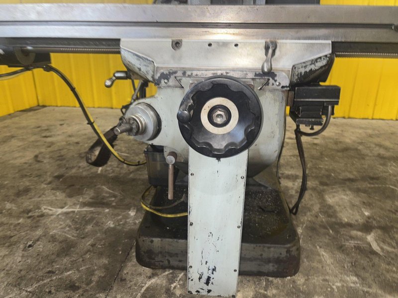 1.5 HP BRIDGEPORT 2 AXIS  CNC VERTICAL RAM TYPE MILL WITH PROTOTRAK PLUS CONTROL: YOBRO #24118