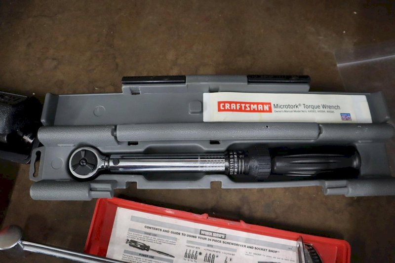 Torque Wrench Ratchets, Adjustable, Craftsman, Snap-On and Others, 1/4", 3/8", 1/2" Drives- Auction Item
