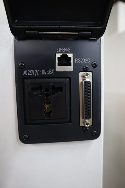 Hyundai Wia F500 Plus CNC Vertical Machining Center, 10K Spindle, 30 Station SMTC, Chip Conveyor, High Pressure Coolant System- Auction Item