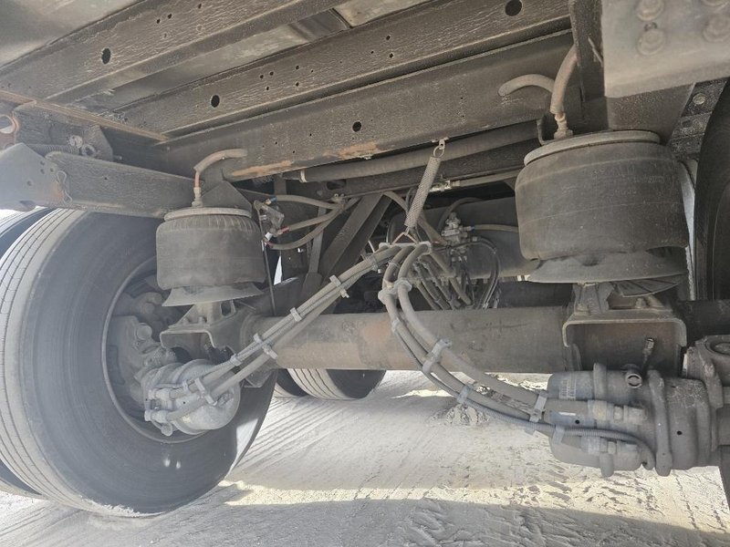 2022 Utility 53 x 102 1UYVS2534N2632821