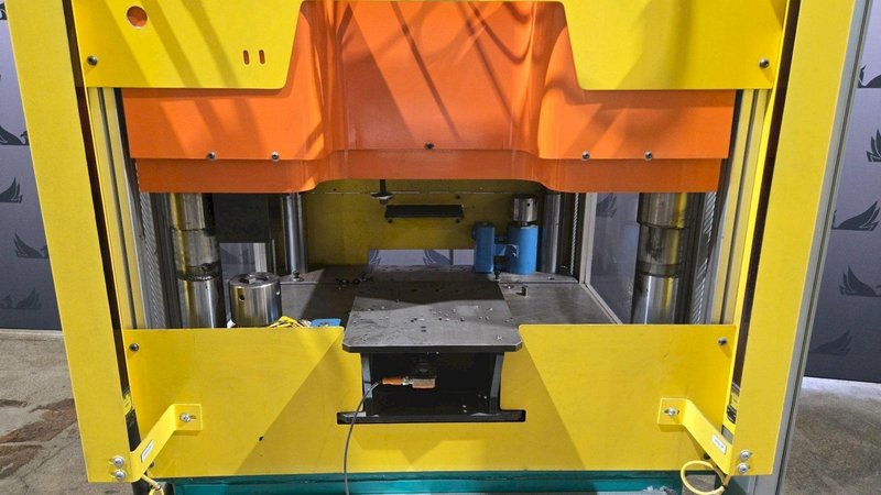 TOX PRESSOTECHNIK MAG 20 TON HYDRAULIC AIR PRESS, 2021