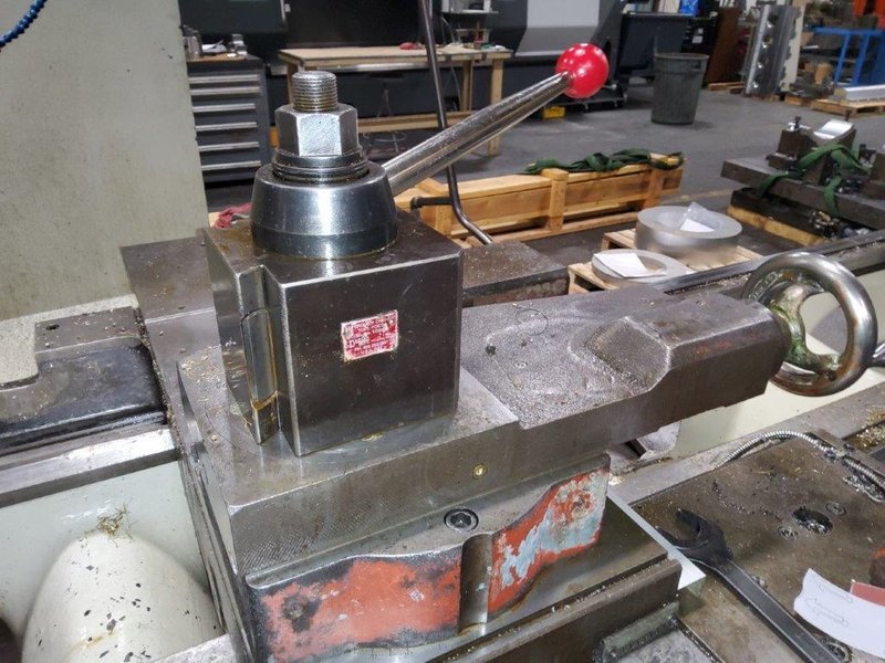 TOS ENGINE LATHE : YOBRO 25404