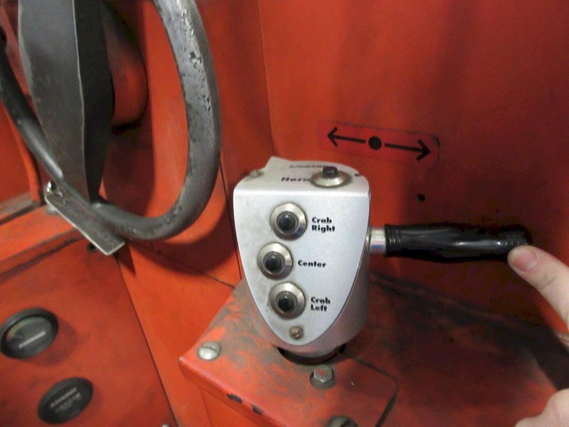 Raymond 071-SL60TF Narrow Aisle Electric Side Loader – 6,000 lb Capacity – 36V – 2-Stage 240" Lift Height- Auction Item