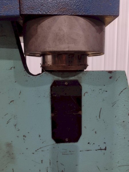 70 TON X 8' HELLER MODEL #ABC7008 HYDRAULIC PRESS BRAKE: STOCK #19283