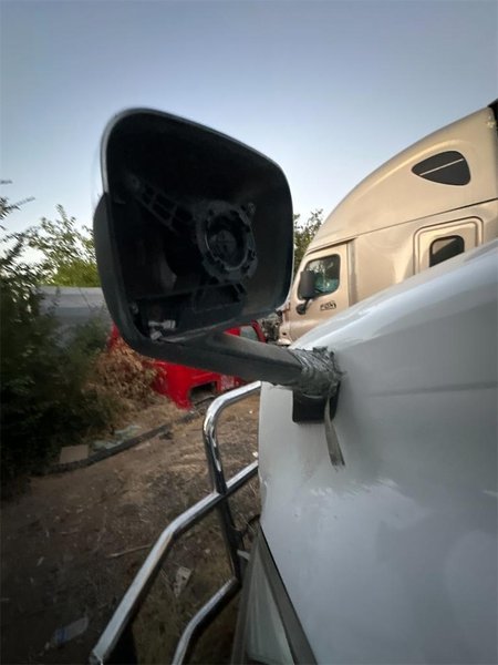 2019 Freightliner Cascadia 1FUJHHDR5KLKM7237