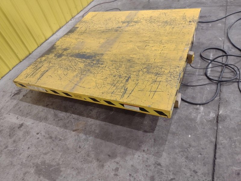 4,000 LBS X 72" X 72" LIFT PRODUCTS MODEL #LPT4W-040-36 SCISSOR LIFT TABLE: YOBRO #24987