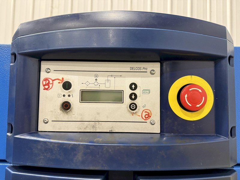 20 HP COMPAIR MODEL #LFR2A ROTARY SCREW AIR COMPRESSOR WITH DRYER: YOBRO #25816
